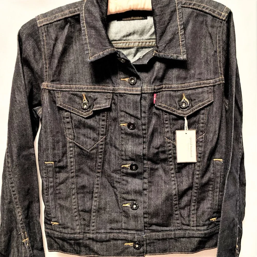 NWT Levi Jean jacket Women girls junior adult SZ S curvy cut Very dark blue … - Picture 1 of 4